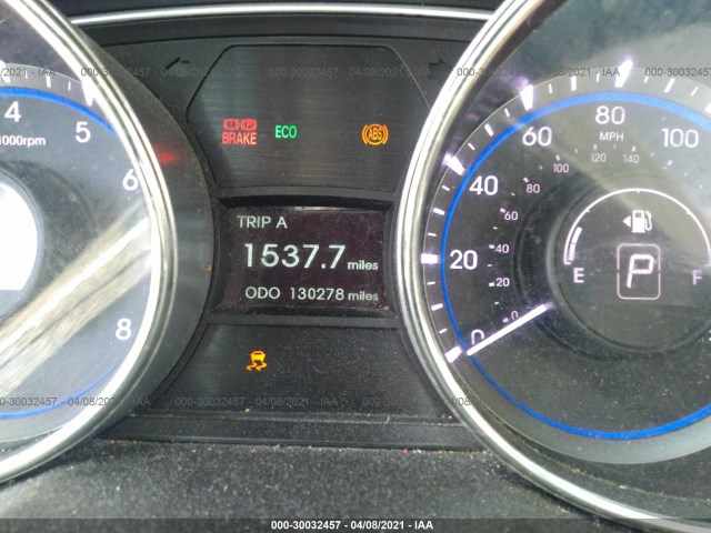 Photo 6 VIN: 5NPEB4AC4CH457725 - HYUNDAI SONATA 