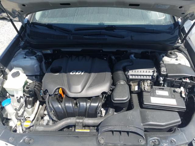 Photo 6 VIN: 5NPEB4AC4CH465565 - HYUNDAI SONATA GLS 