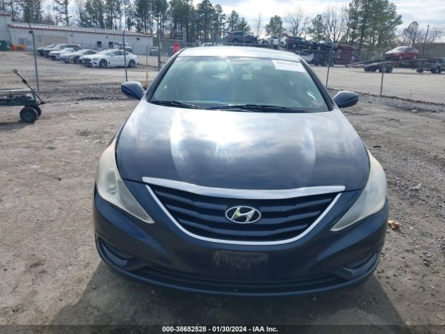 Photo 5 VIN: 5NPEB4AC4CH470054 - HYUNDAI SONATA 