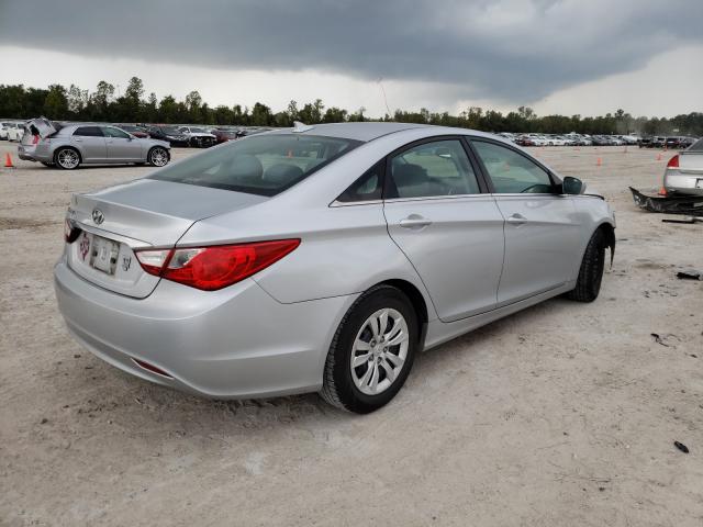 Photo 3 VIN: 5NPEB4AC4CH470555 - HYUNDAI SONATA GLS 