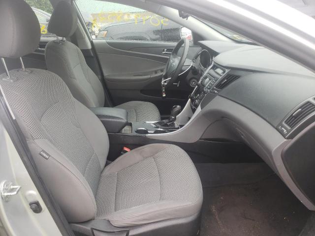 Photo 4 VIN: 5NPEB4AC4CH475061 - HYUNDAI SONATA GLS 