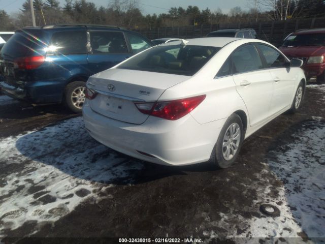 Photo 3 VIN: 5NPEB4AC4CH487369 - HYUNDAI SONATA 