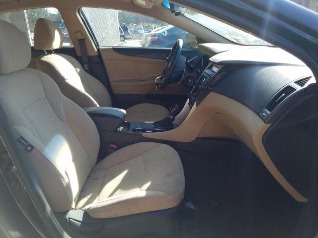 Photo 4 VIN: 5NPEB4AC4CH493463 - HYUNDAI SONATA GLS 