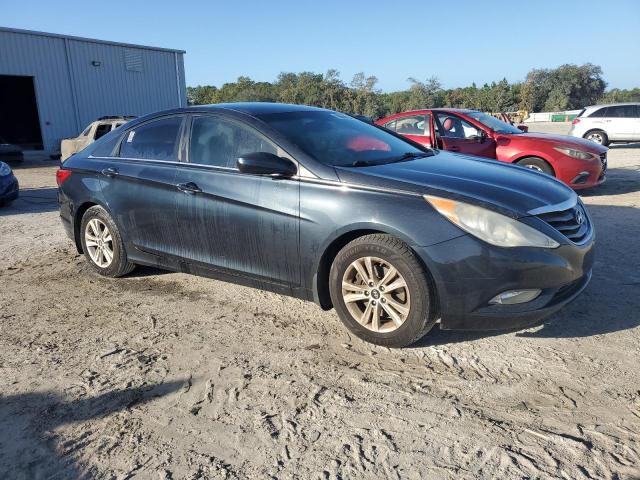 Photo 3 VIN: 5NPEB4AC4CH499151 - HYUNDAI SONATA GLS 