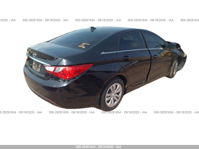 Photo 3 VIN: 5NPEB4AC4CH499358 - HYUNDAI SONATA 