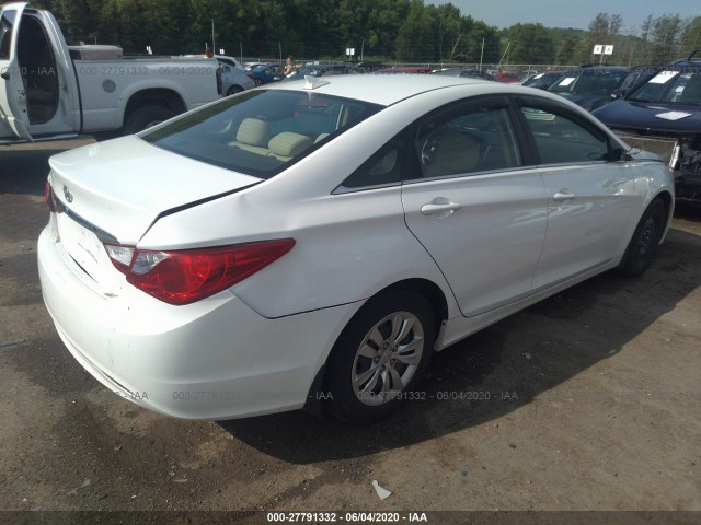 Photo 3 VIN: 5NPEB4AC4CH501609 - HYUNDAI SONATA 