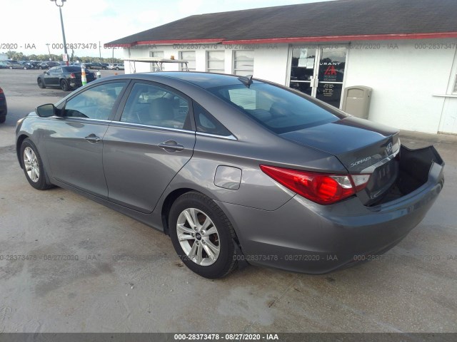 Photo 2 VIN: 5NPEB4AC4DH504883 - HYUNDAI SONATA 