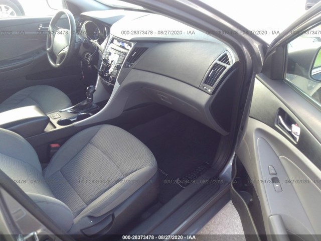 Photo 4 VIN: 5NPEB4AC4DH504883 - HYUNDAI SONATA 