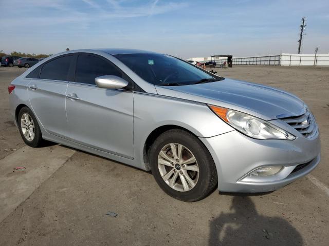 Photo 3 VIN: 5NPEB4AC4DH513471 - HYUNDAI SONATA GLS 