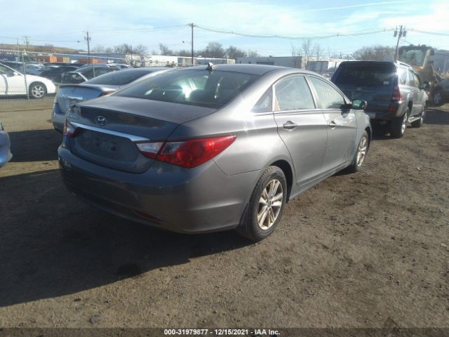 Photo 3 VIN: 5NPEB4AC4DH515849 - HYUNDAI SONATA 