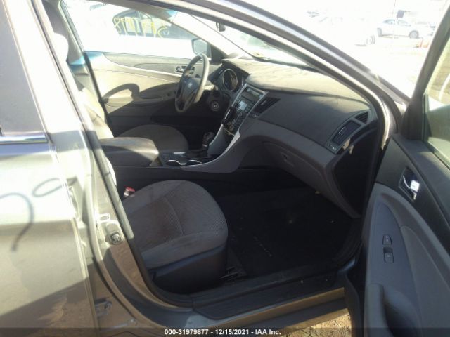 Photo 4 VIN: 5NPEB4AC4DH515849 - HYUNDAI SONATA 