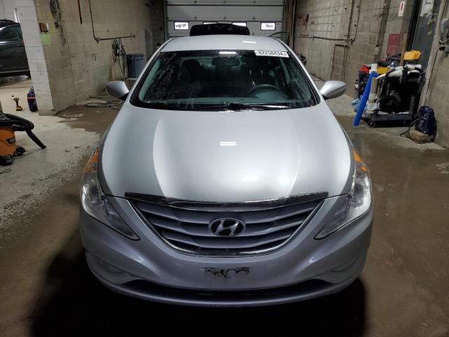 Photo 4 VIN: 5NPEB4AC4DH519495 - HYUNDAI SONATA GLS 