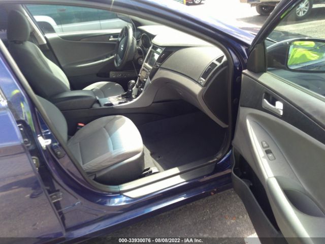 Photo 4 VIN: 5NPEB4AC4DH531324 - HYUNDAI SONATA 