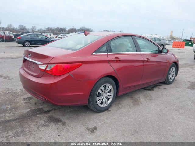 Photo 3 VIN: 5NPEB4AC4DH535423 - HYUNDAI SONATA 