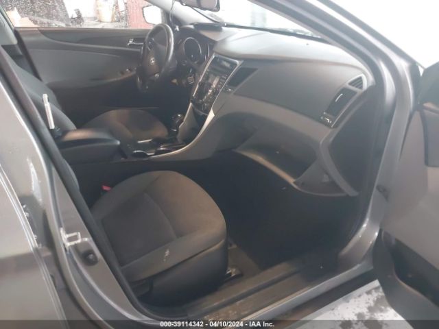 Photo 4 VIN: 5NPEB4AC4DH535860 - HYUNDAI SONATA 