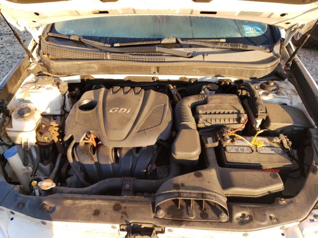 Photo 6 VIN: 5NPEB4AC4DH538189 - HYUNDAI SONATA GLS 