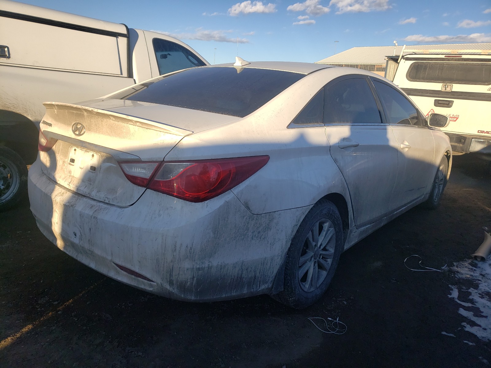 Photo 3 VIN: 5NPEB4AC4DH569863 - HYUNDAI SONATA GLS 