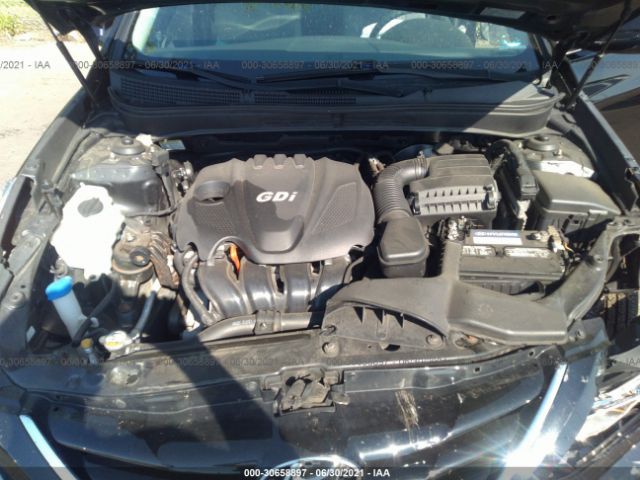 Photo 9 VIN: 5NPEB4AC4DH590082 - HYUNDAI SONATA 