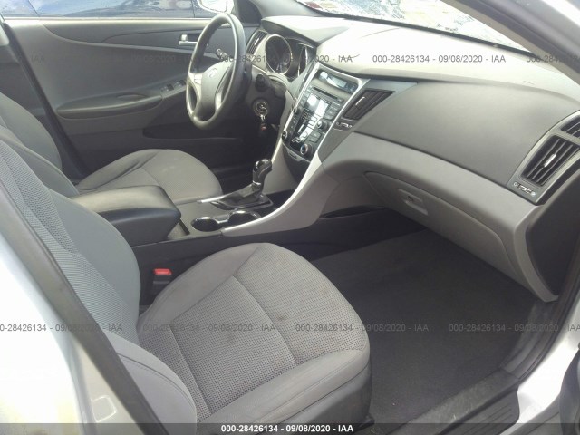 Photo 4 VIN: 5NPEB4AC4DH595279 - HYUNDAI SONATA 