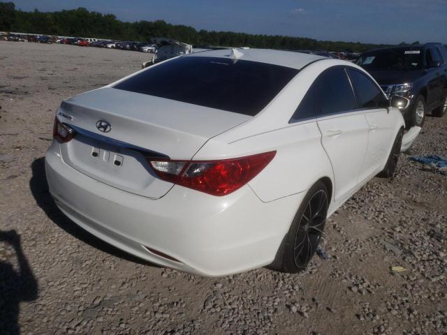 Photo 3 VIN: 5NPEB4AC4DH610640 - HYUNDAI SONATA GLS 