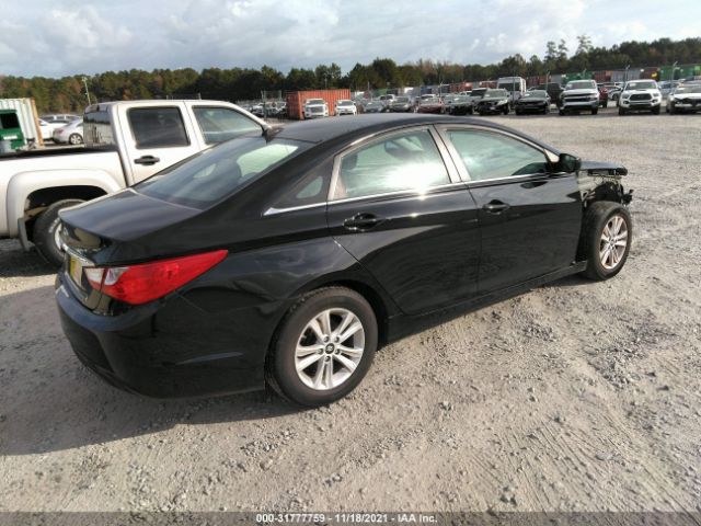 Photo 3 VIN: 5NPEB4AC4DH625526 - HYUNDAI SONATA 