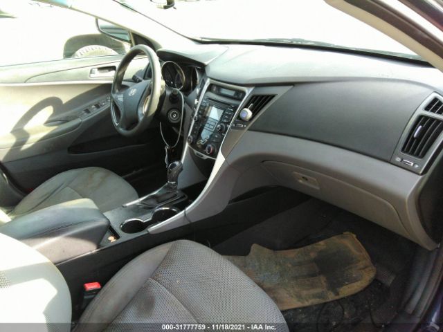 Photo 4 VIN: 5NPEB4AC4DH625526 - HYUNDAI SONATA 