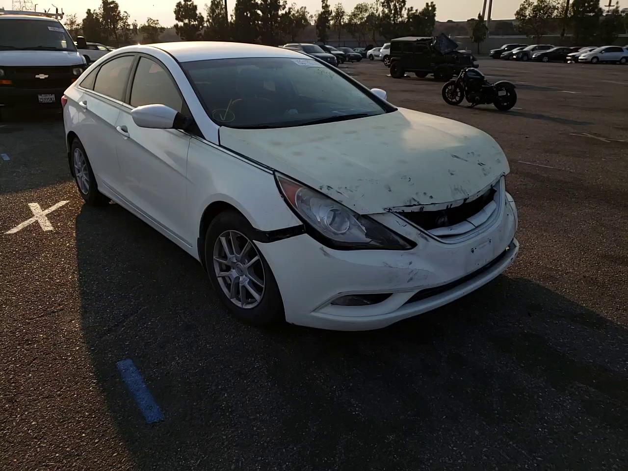 Photo 10 VIN: 5NPEB4AC4DH626286 - HYUNDAI SONATA GLS 