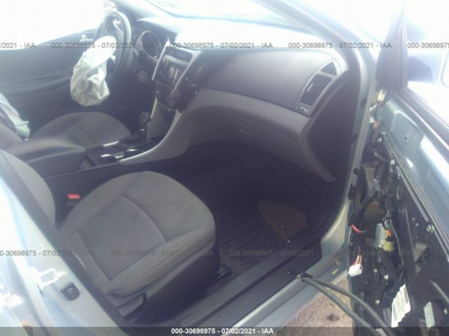 Photo 4 VIN: 5NPEB4AC4DH628961 - HYUNDAI SONATA 