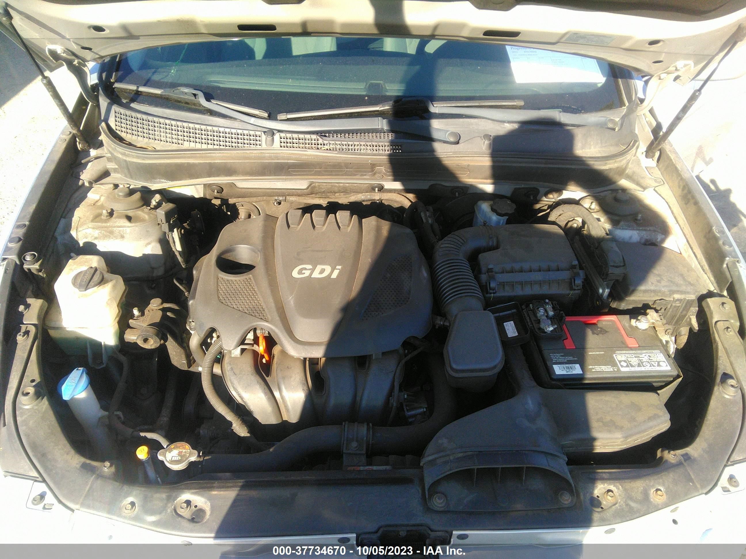 Photo 9 VIN: 5NPEB4AC4DH630225 - HYUNDAI SONATA 