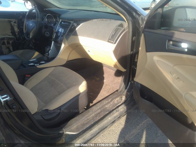 Photo 4 VIN: 5NPEB4AC4DH636915 - HYUNDAI SONATA 