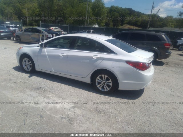 Photo 2 VIN: 5NPEB4AC4DH641192 - HYUNDAI SONATA 