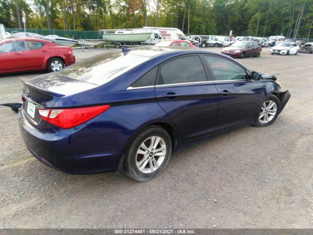 Photo 3 VIN: 5NPEB4AC4DH647008 - HYUNDAI SONATA 