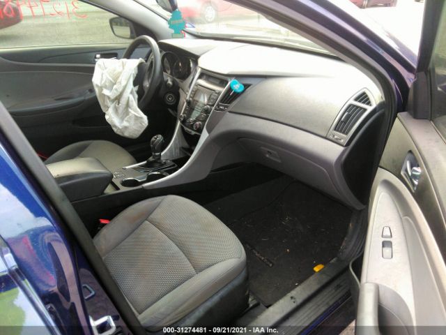 Photo 4 VIN: 5NPEB4AC4DH647008 - HYUNDAI SONATA 