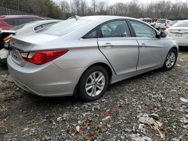 Photo 2 VIN: 5NPEB4AC4DH650670 - HYUNDAI SONATA 