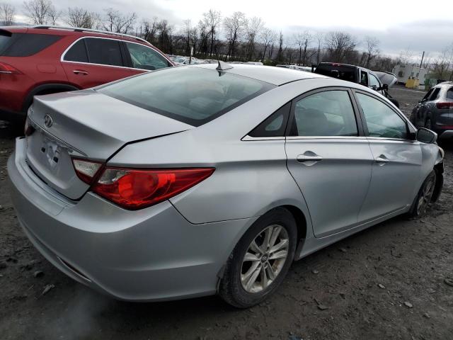 Photo 2 VIN: 5NPEB4AC4DH663788 - HYUNDAI SONATA GLS 