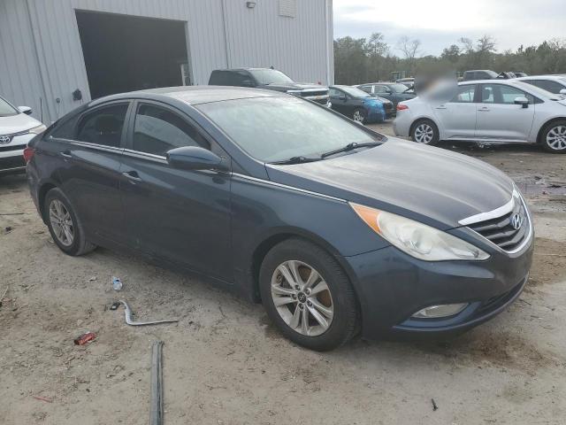 Photo 3 VIN: 5NPEB4AC4DH665394 - HYUNDAI SONATA 