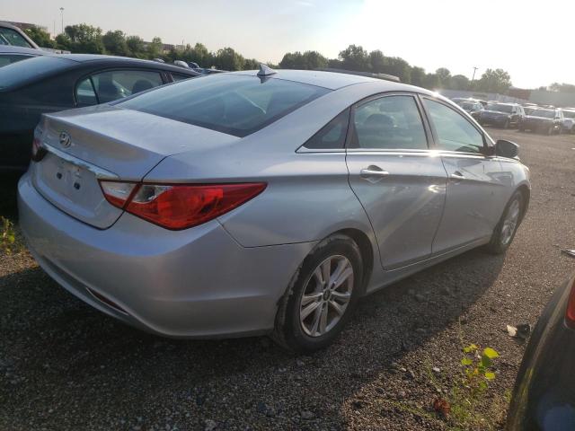 Photo 2 VIN: 5NPEB4AC4DH672846 - HYUNDAI SONATA GLS 