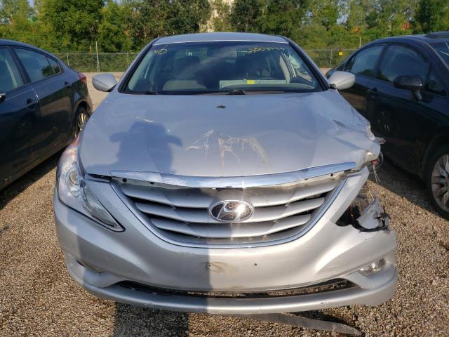 Photo 4 VIN: 5NPEB4AC4DH672846 - HYUNDAI SONATA GLS 