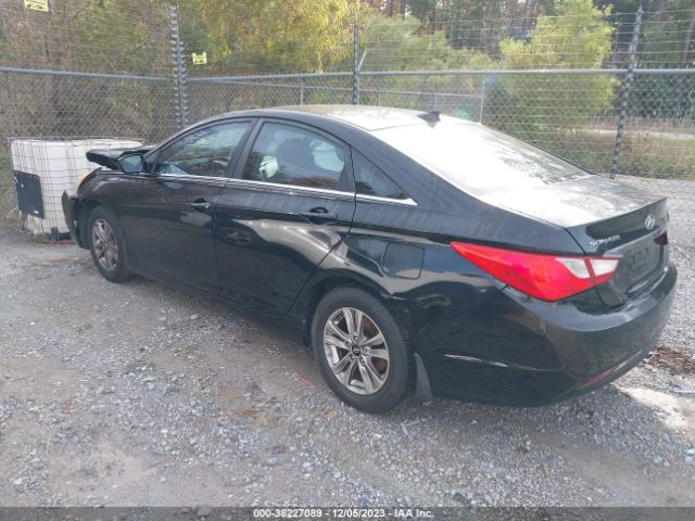 Photo 2 VIN: 5NPEB4AC4DH673818 - HYUNDAI SONATA 