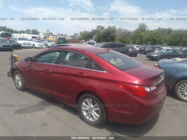 Photo 2 VIN: 5NPEB4AC4DH687184 - HYUNDAI SONATA 