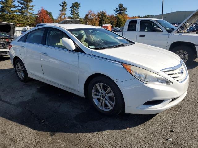 Photo 3 VIN: 5NPEB4AC4DH689601 - HYUNDAI SONATA GLS 