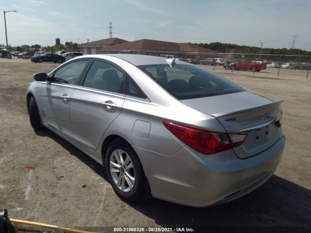 Photo 2 VIN: 5NPEB4AC4DH721835 - HYUNDAI SONATA 