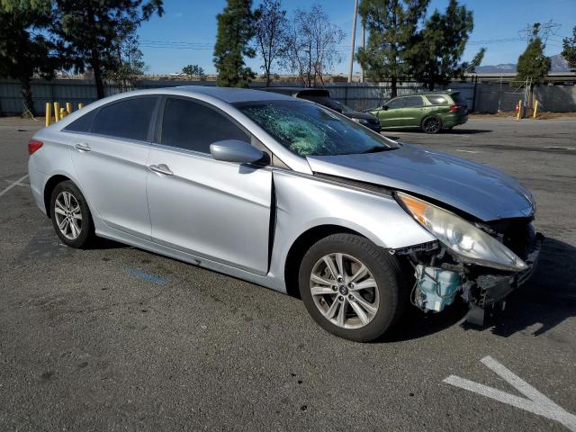 Photo 3 VIN: 5NPEB4AC4DH723519 - HYUNDAI SONATA 