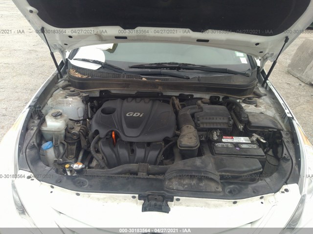 Photo 9 VIN: 5NPEB4AC4DH723701 - HYUNDAI SONATA 