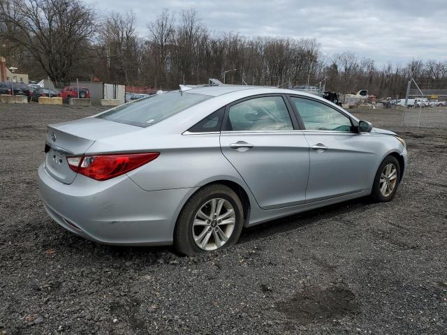 Photo 2 VIN: 5NPEB4AC4DH725691 - HYUNDAI SONATA 