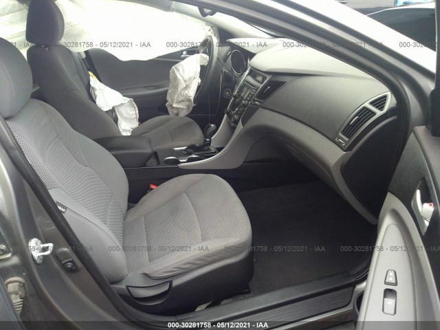 Photo 4 VIN: 5NPEB4AC4DH733077 - HYUNDAI SONATA 