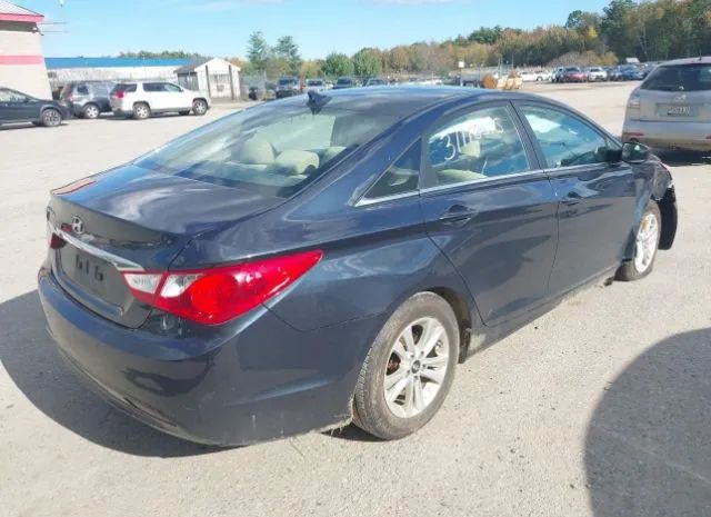 Photo 3 VIN: 5NPEB4AC4DH737422 - HYUNDAI SONATA 