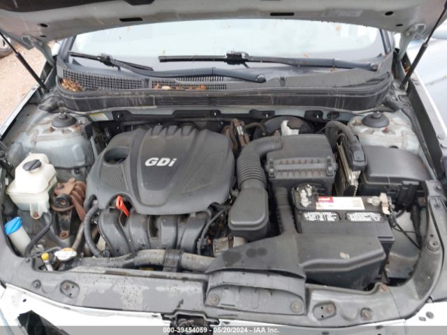 Photo 9 VIN: 5NPEB4AC4DH738635 - HYUNDAI SONATA 