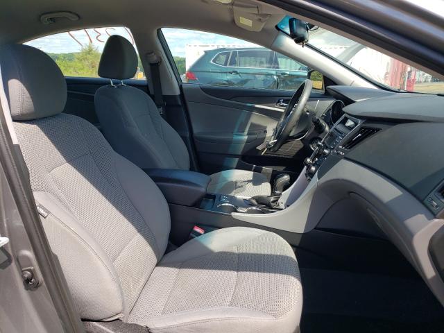 Photo 4 VIN: 5NPEB4AC4DH741177 - HYUNDAI SONATA GLS 