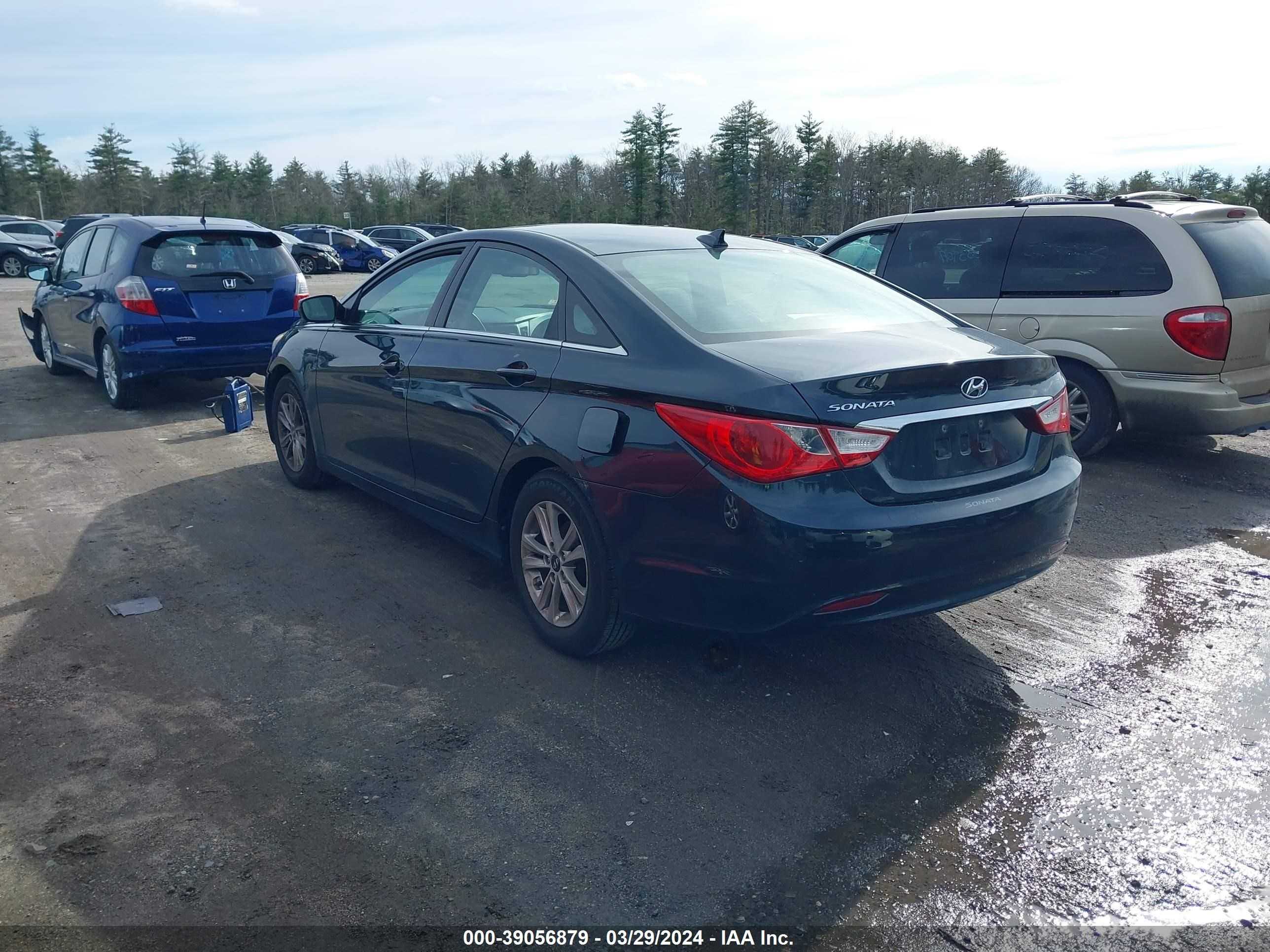 Photo 2 VIN: 5NPEB4AC4DH760019 - HYUNDAI SONATA 